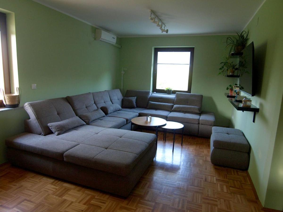 Holiday House Zarja - With Sauna And Hot Tub Bizeljsko Exteriör bild